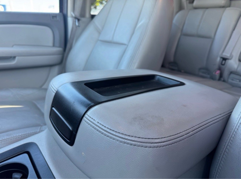 2007 Chevrolet Avalanche Image 13