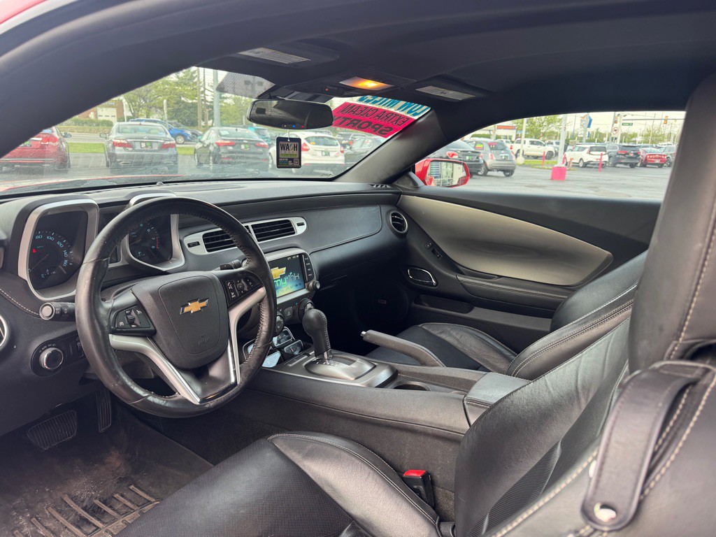 2013 Chevrolet Camaro Image 8