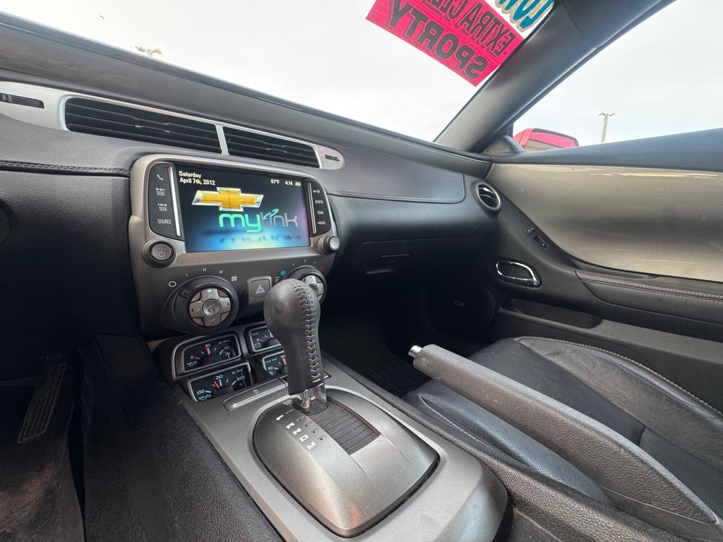 2013 Chevrolet Camaro Image 12