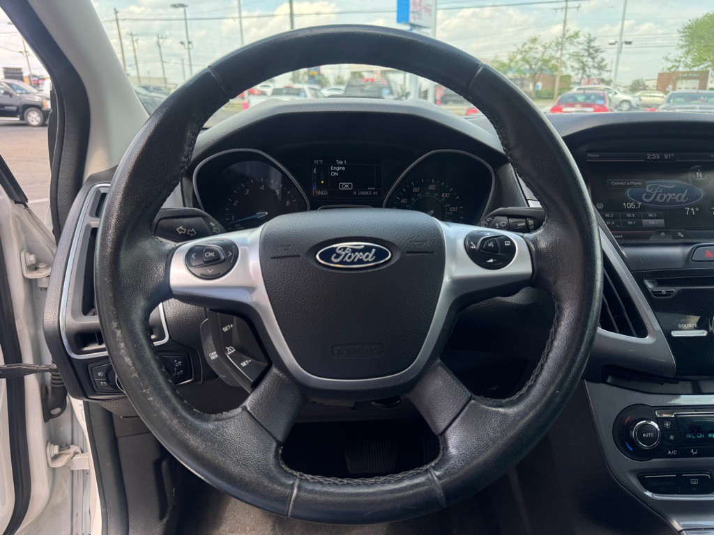 2014 Ford Focus Image 10