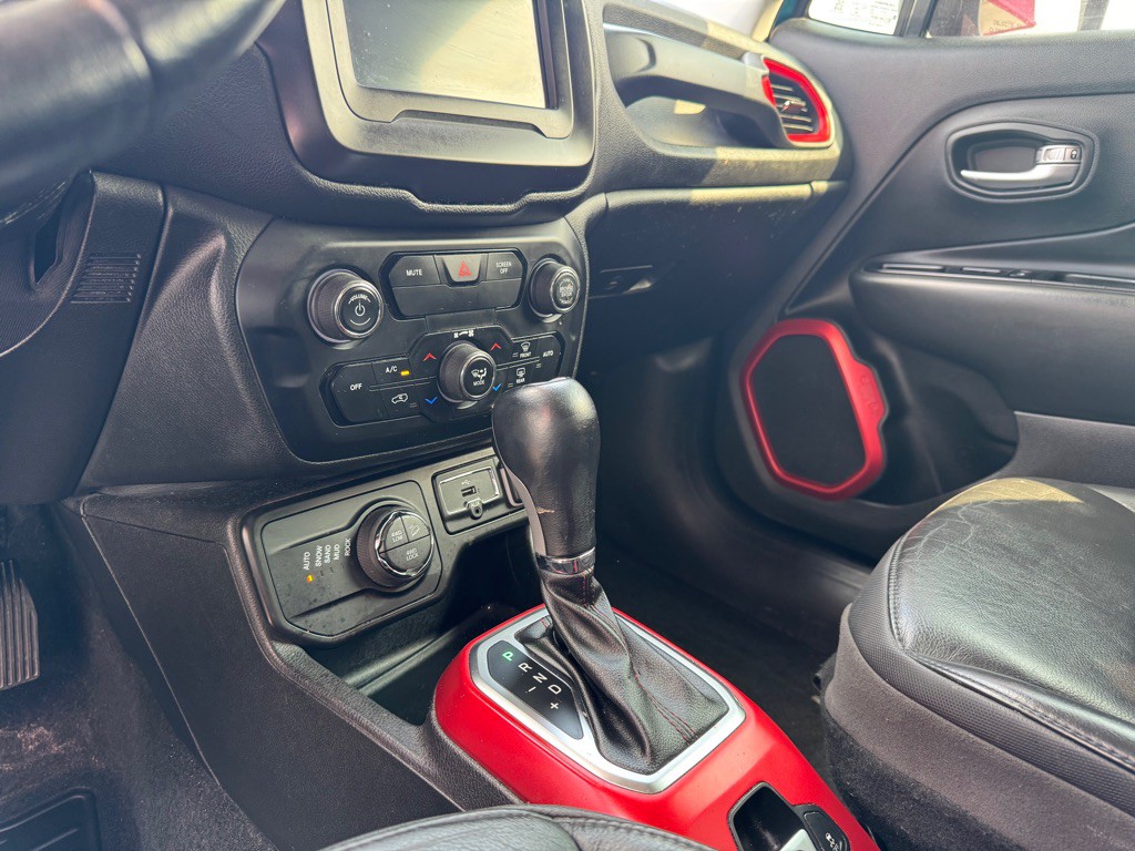 2020 Jeep Renegade Image 15