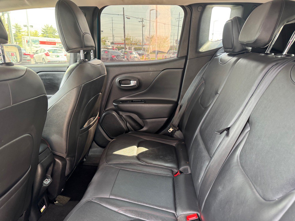 2020 Jeep Renegade Image 21