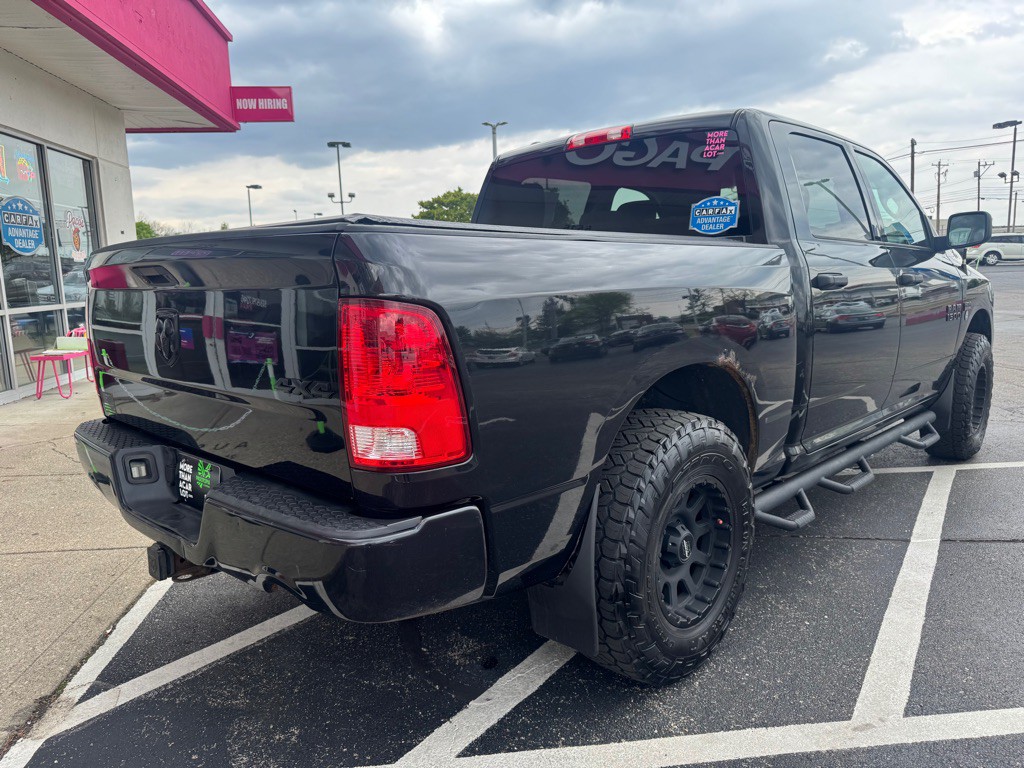 2015 RAM 1500 Image 3