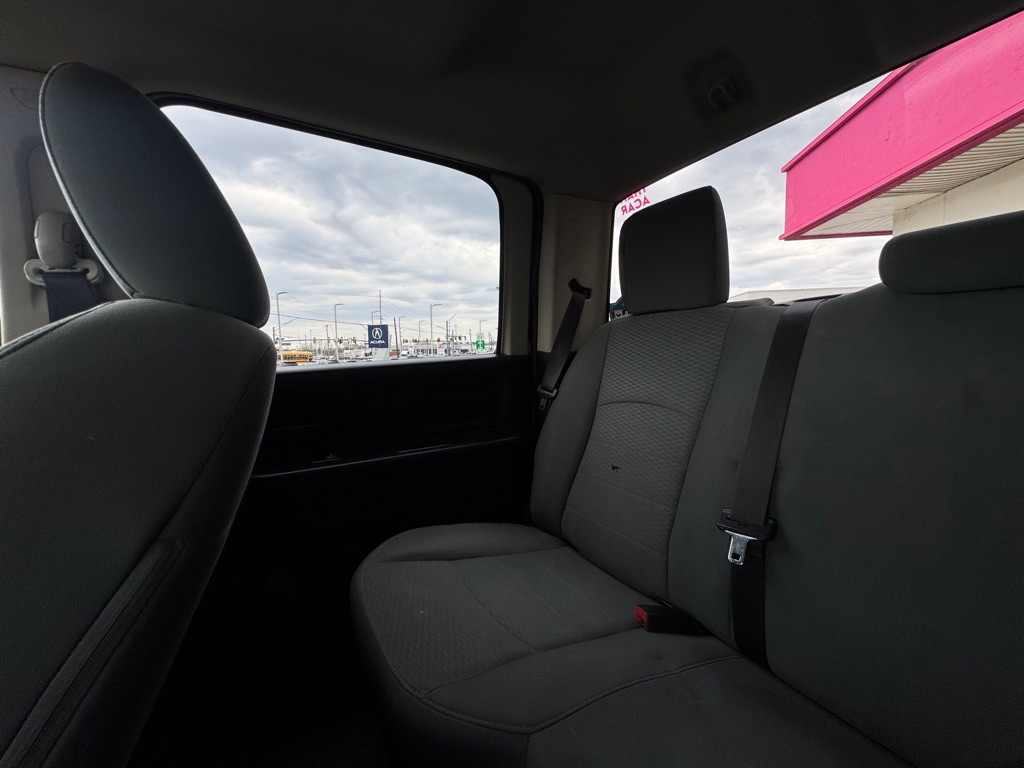 2015 RAM 1500 Image 19