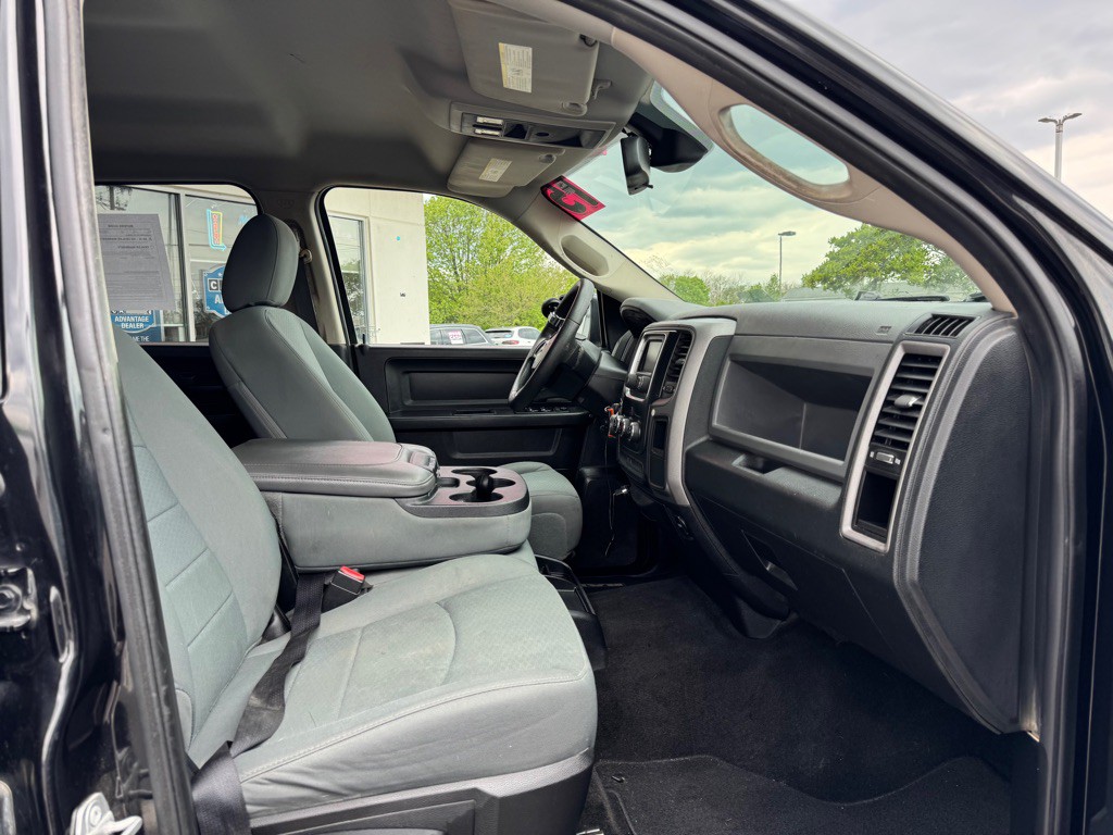 2015 RAM 1500 Image 24
