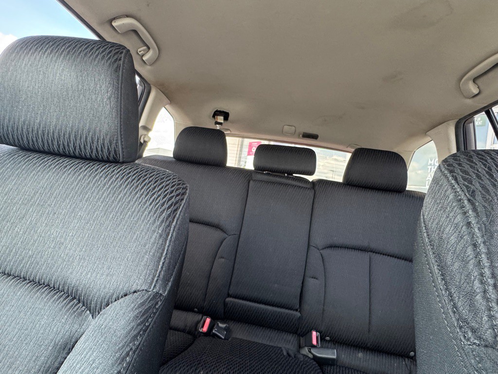 2011 Subaru Outback Image 15