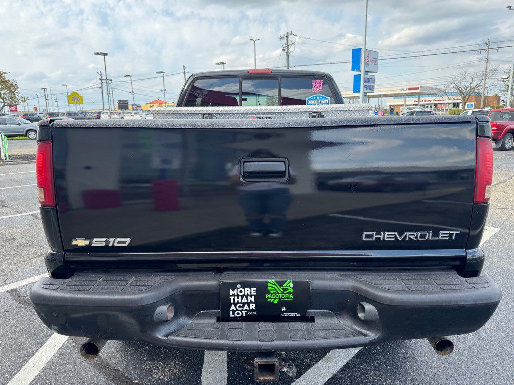 2002 Chevrolet S10 Image 41