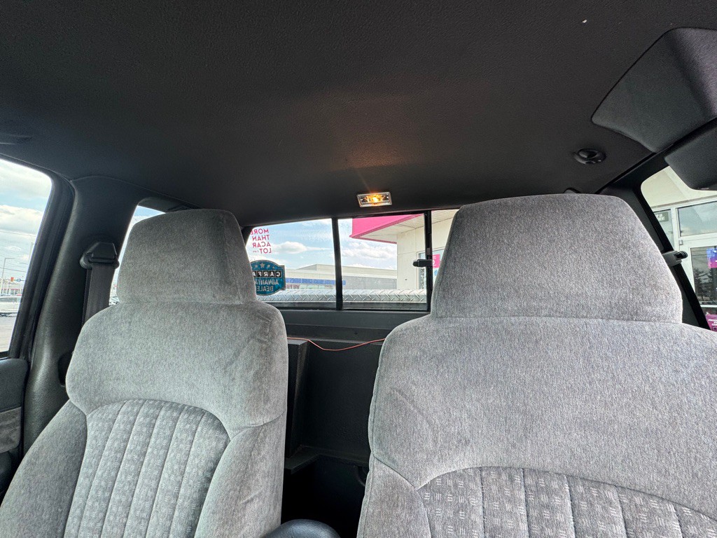 2002 Chevrolet S10 Image 50