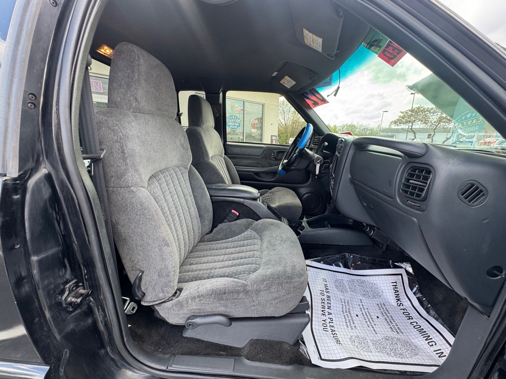 2002 Chevrolet S10 Image 54