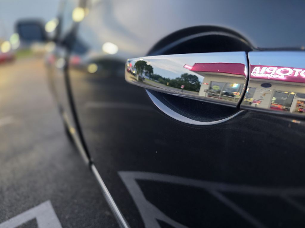 2015 Nissan Rogue Image 9