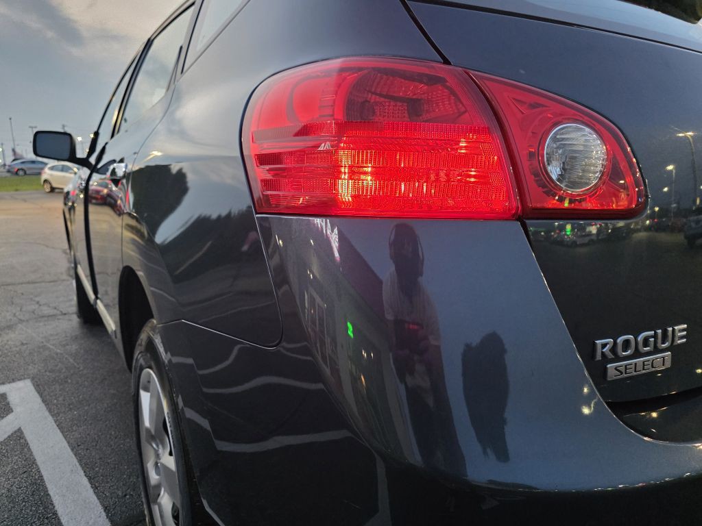 2015 Nissan Rogue Image 13