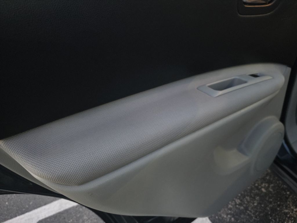 2015 Nissan Rogue Image 34