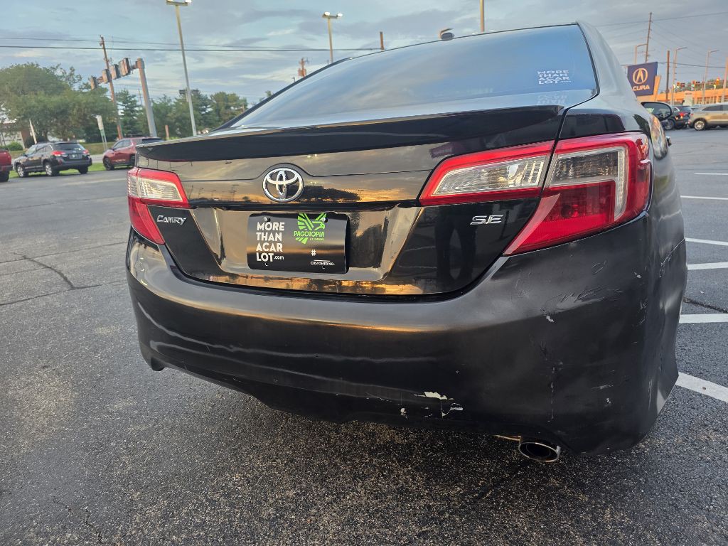 2012 Toyota Camry Image 26