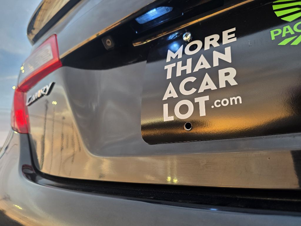 2012 Toyota Camry Image 30