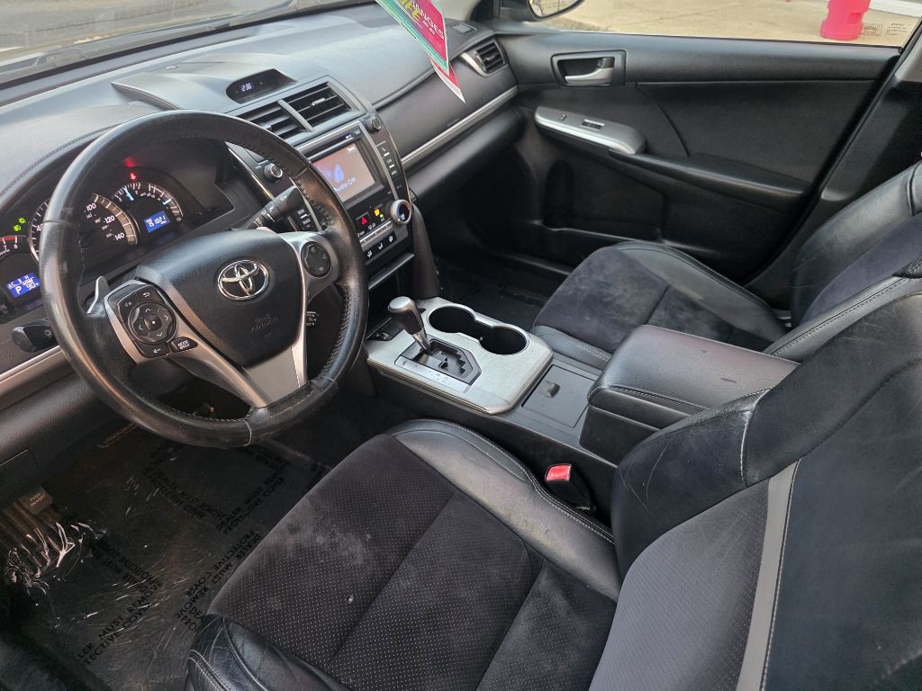 2012 Toyota Camry Image 36