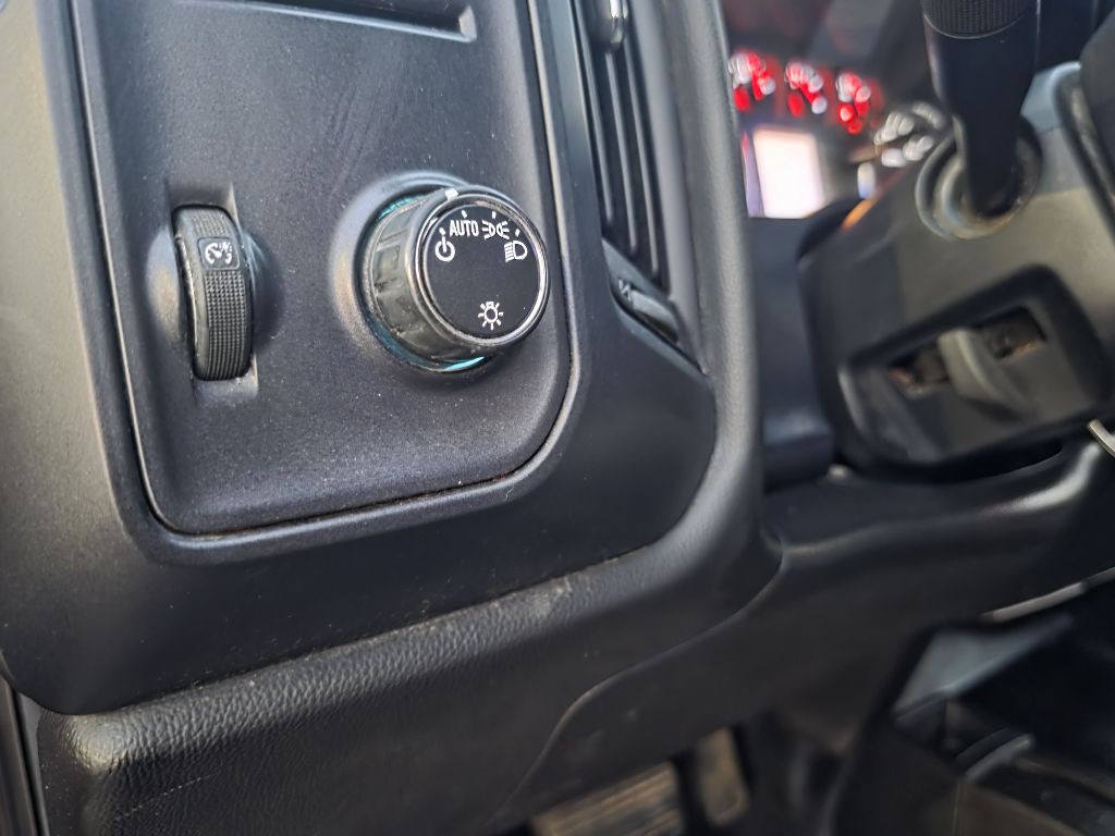 2015 Chevrolet Silverado 1500 Image 43