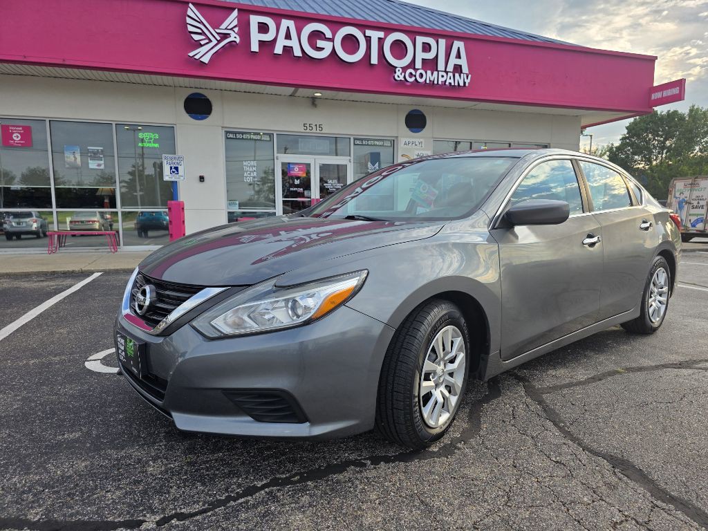2017 Nissan Altima Image 2
