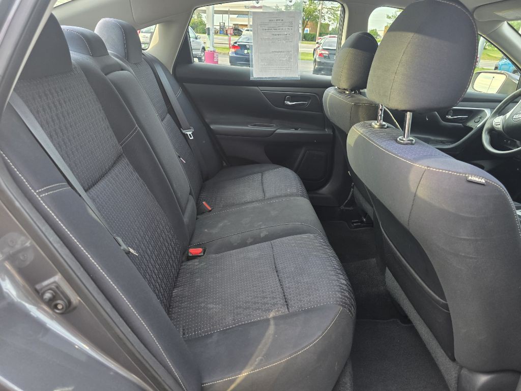 2017 Nissan Altima Image 23