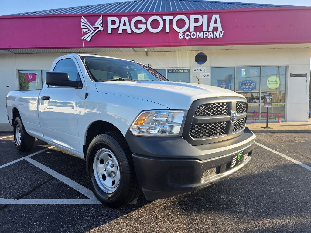 2022 RAM 1500 Image 2