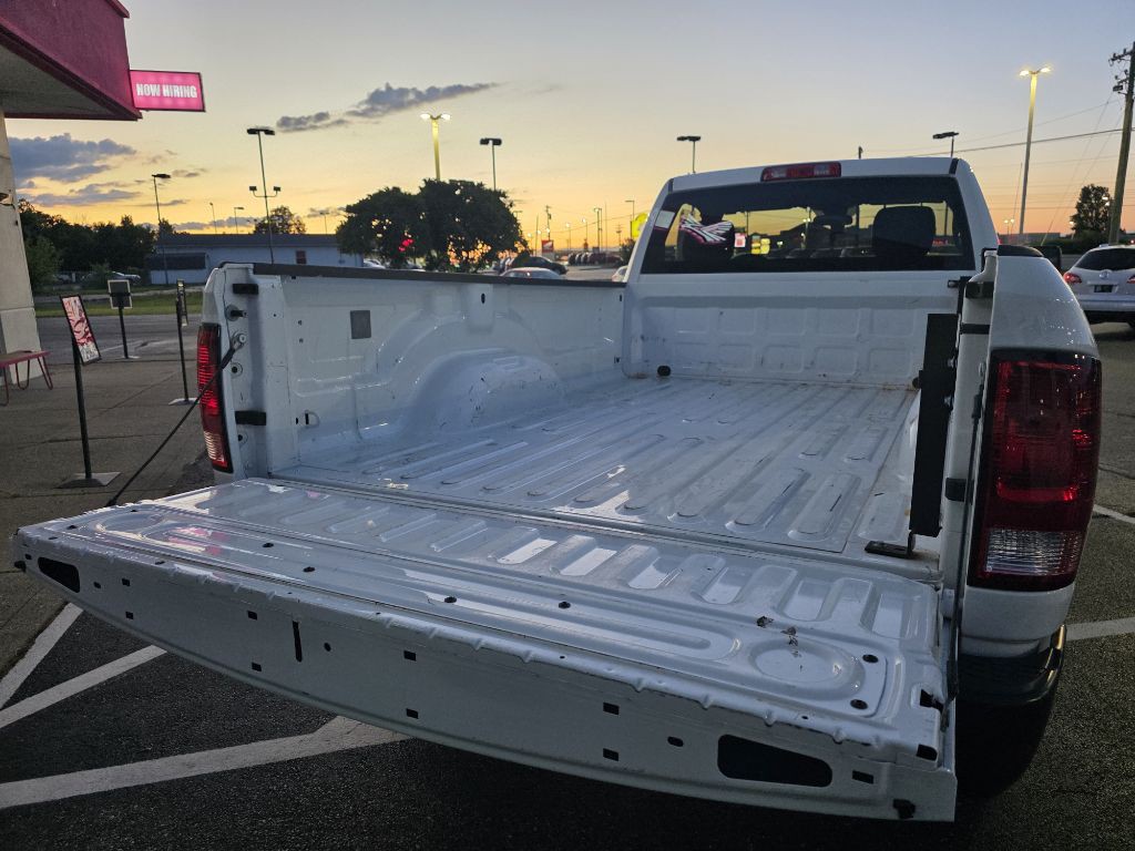 2022 RAM 1500 Image 30