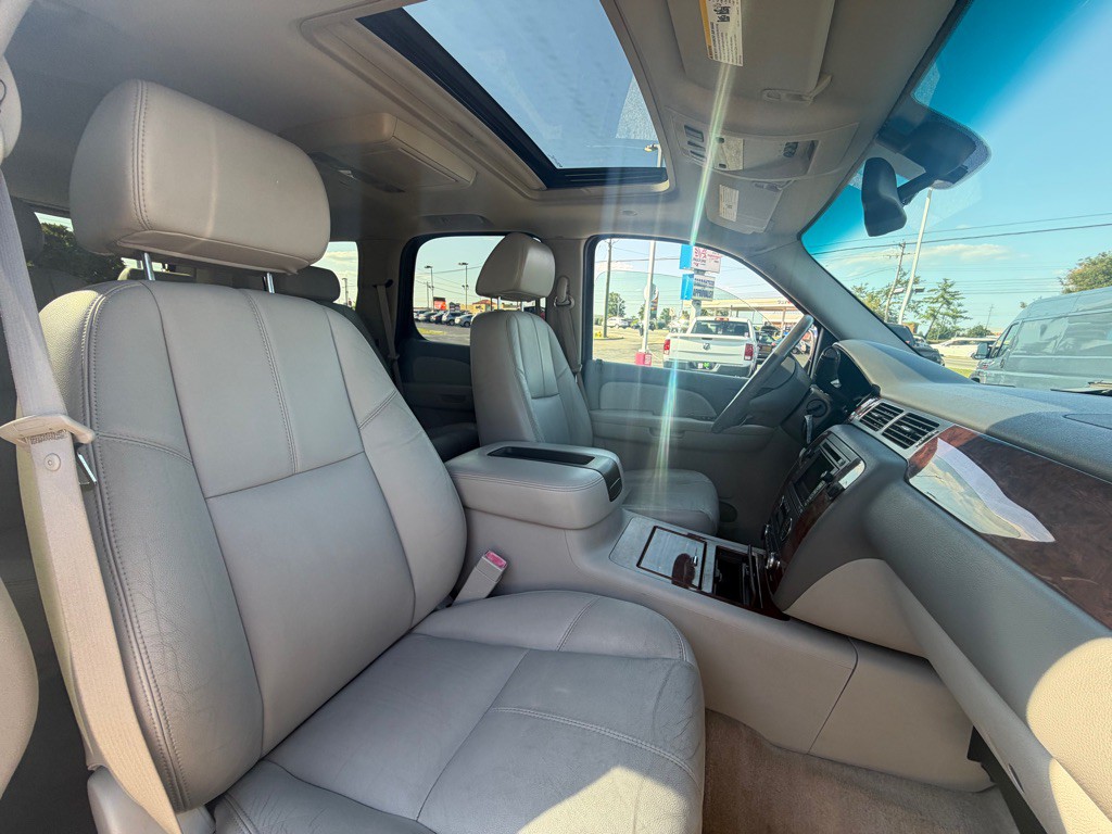 2007 Chevrolet Tahoe Image 10