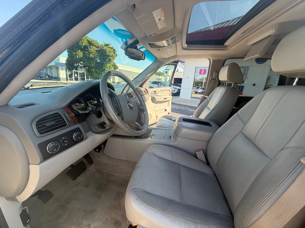 2007 Chevrolet Tahoe Image 11