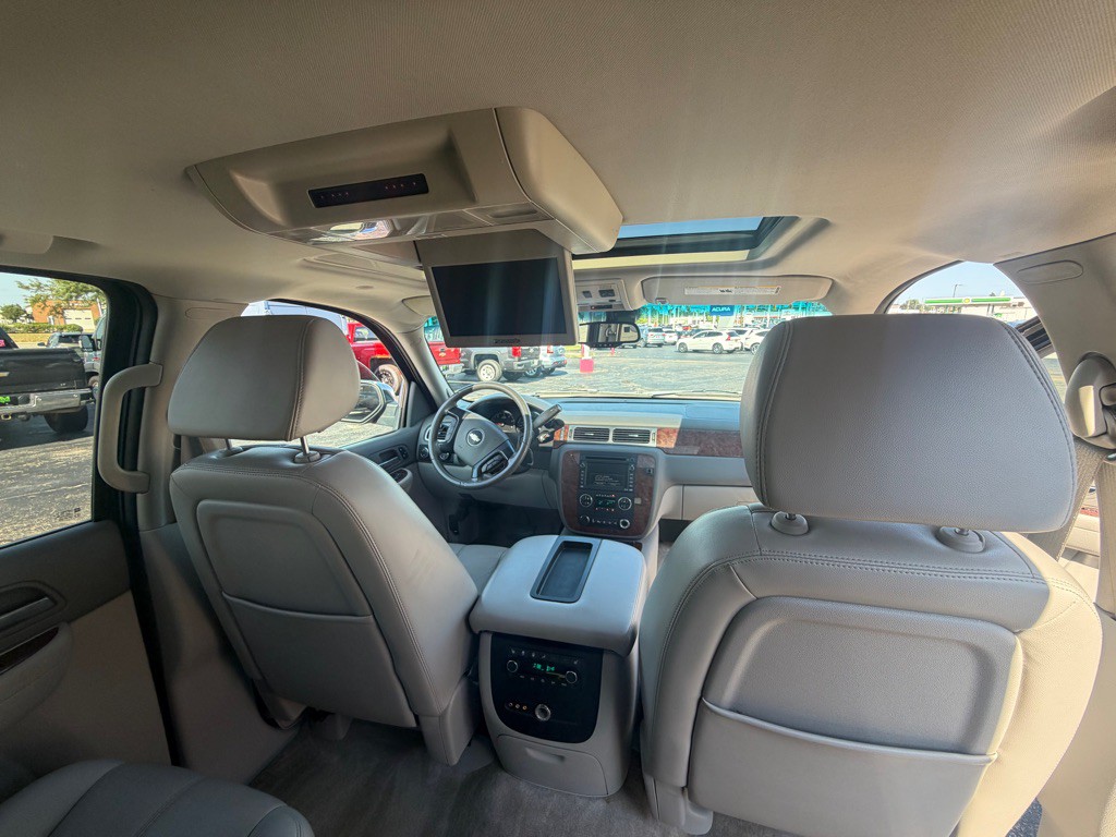 2007 Chevrolet Tahoe Image 12