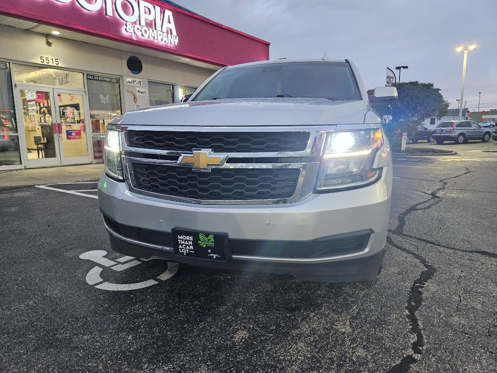 2017 Chevrolet Tahoe Image 4
