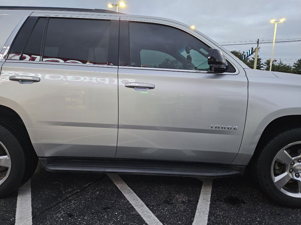 2017 Chevrolet Tahoe Image 6