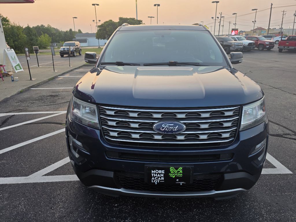 2017 Ford Explorer Image 4