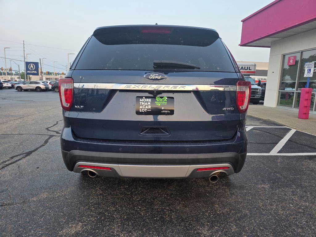 2017 Ford Explorer Image 17