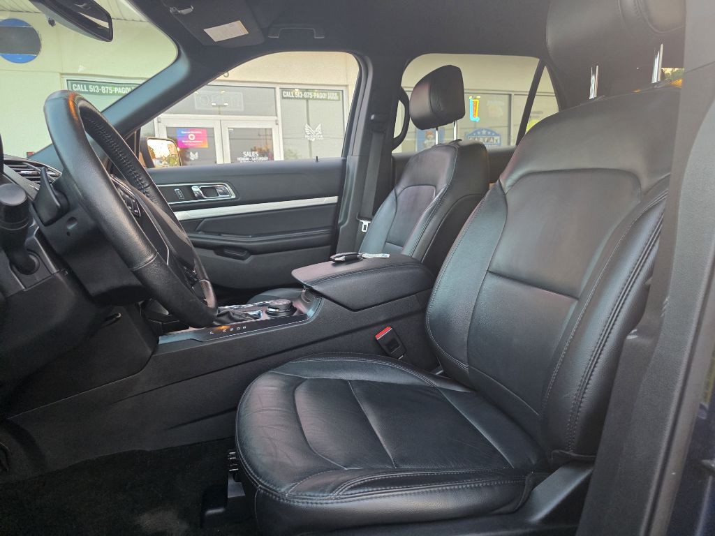 2017 Ford Explorer Image 41