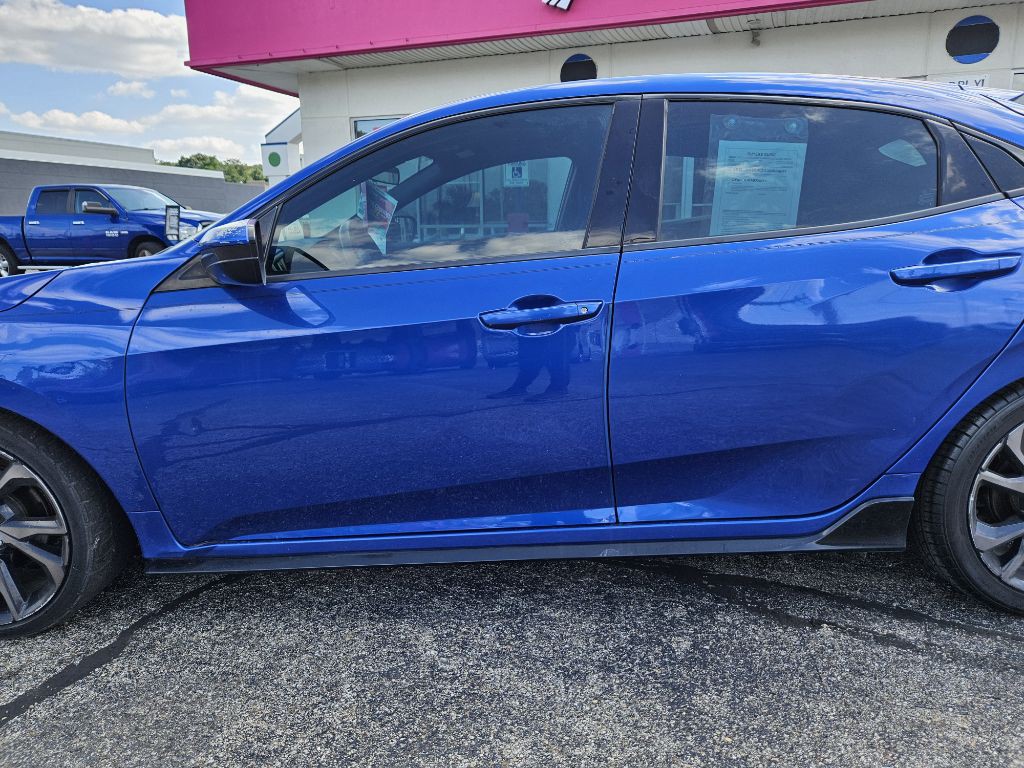 2018 Honda Civic Image 12