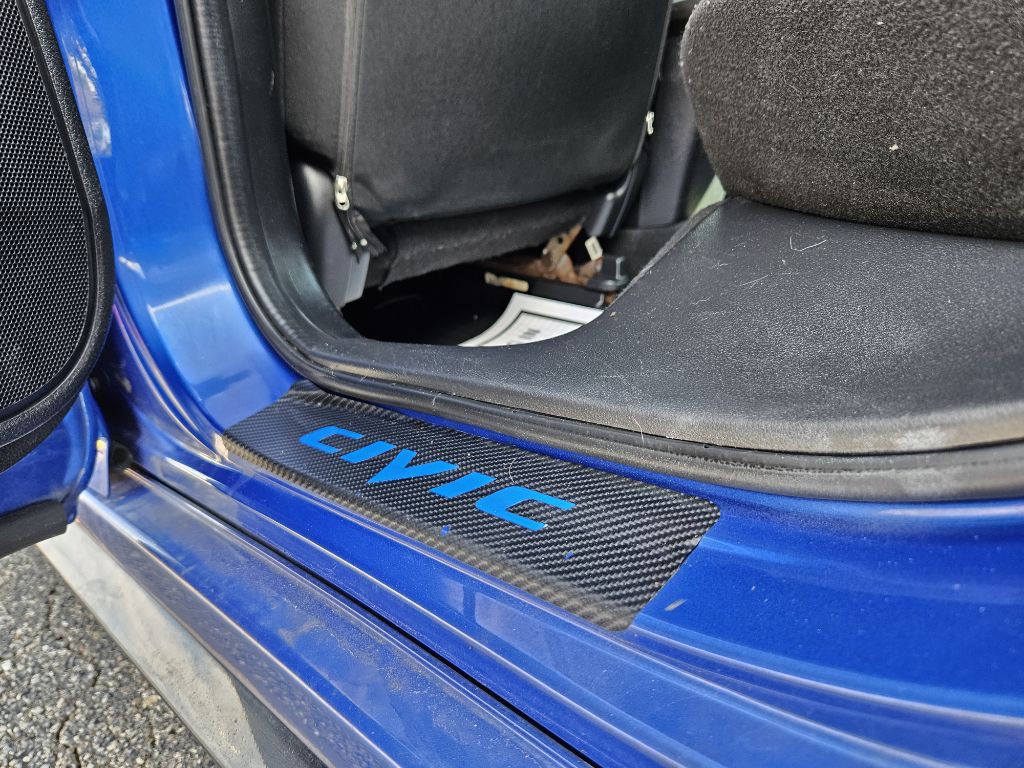 2018 Honda Civic Image 25