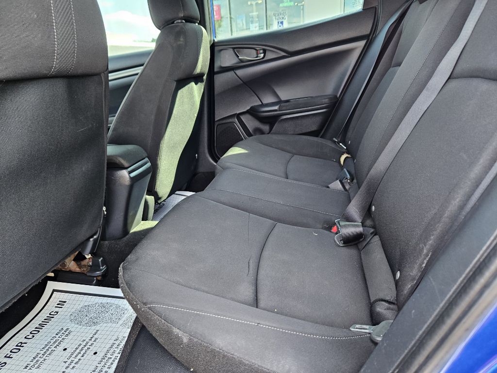 2018 Honda Civic Image 31
