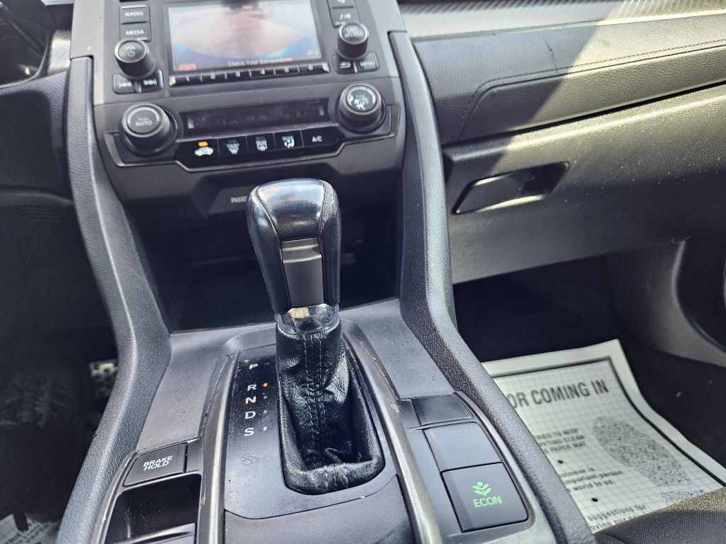 2018 Honda Civic Image 33