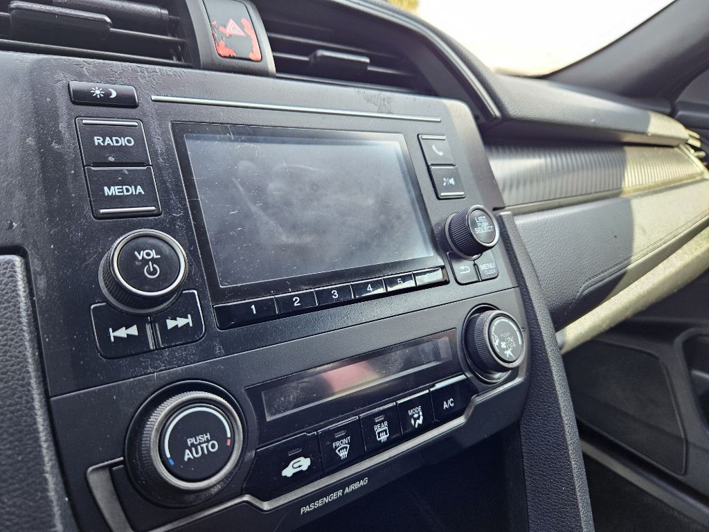 2018 Honda Civic Image 35