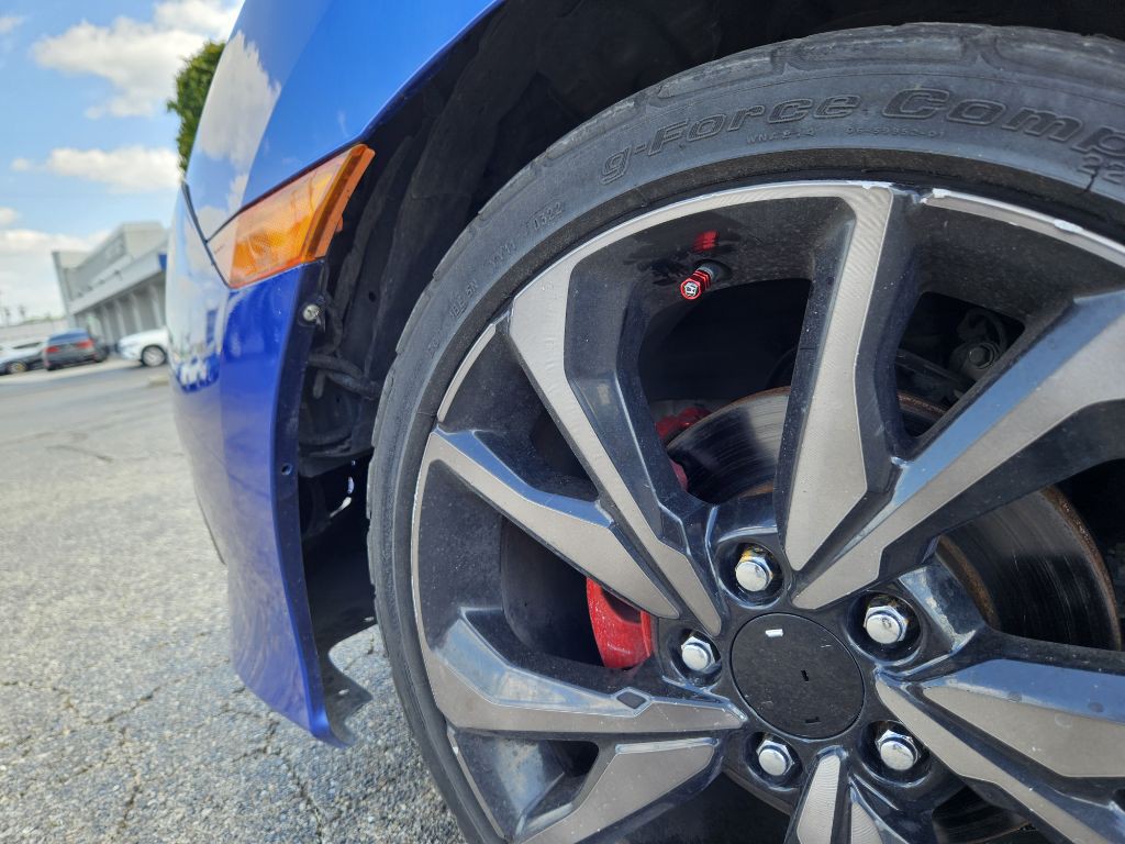2018 Honda Civic Image 48