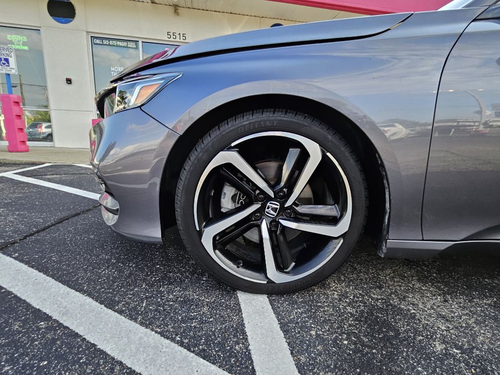 2019 Honda Accord Image 3