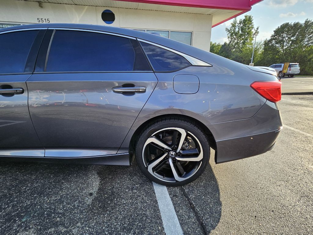 2019 Honda Accord Image 7