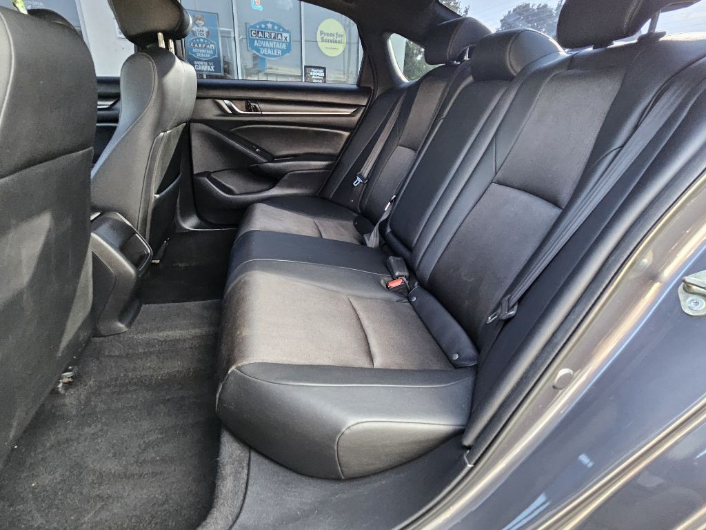 2019 Honda Accord Image 8