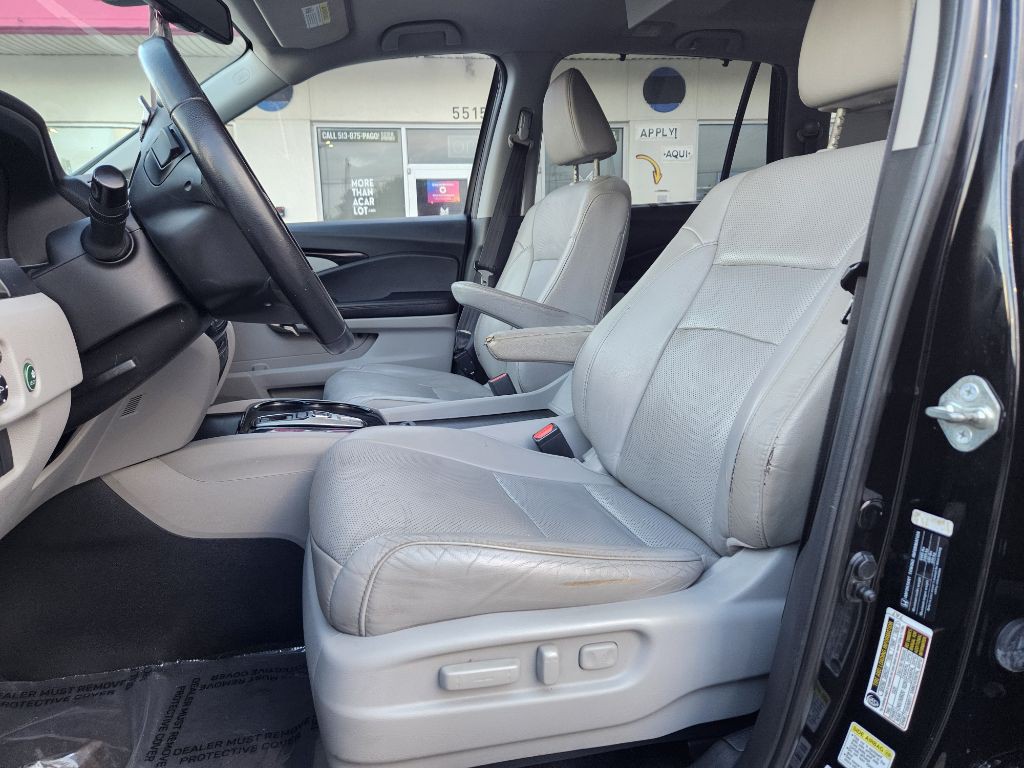 2016 Honda Pilot Image 36