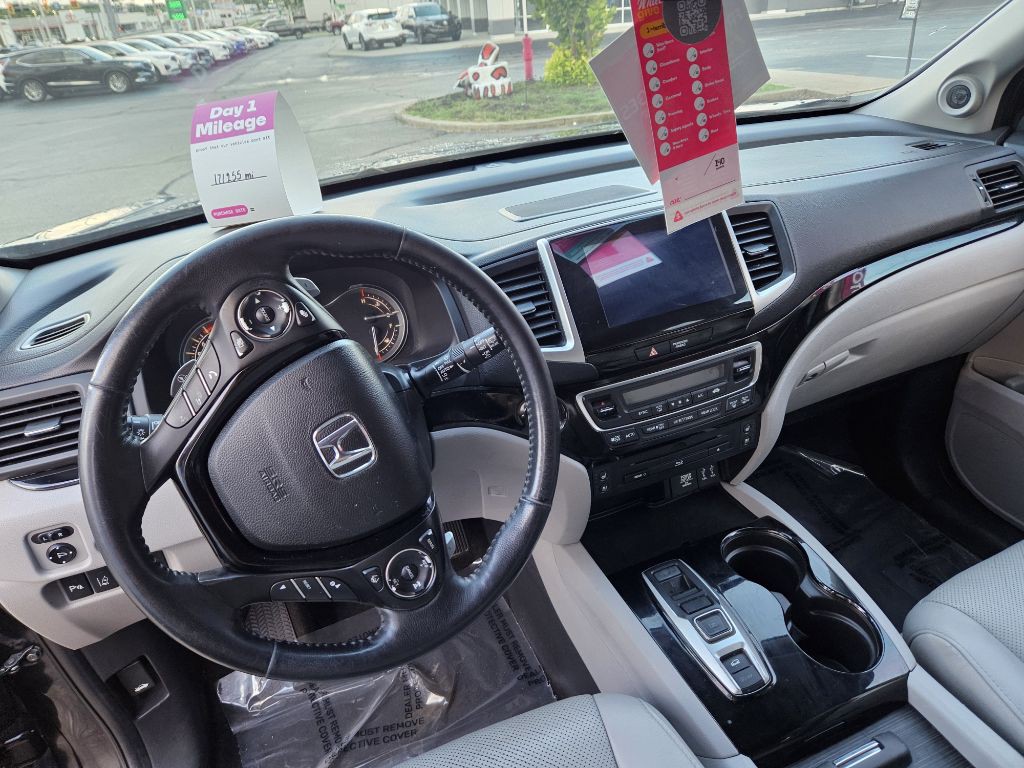 2016 Honda Pilot Image 43