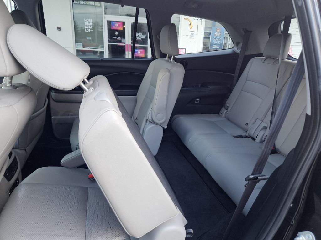 2016 Honda Pilot Image 47