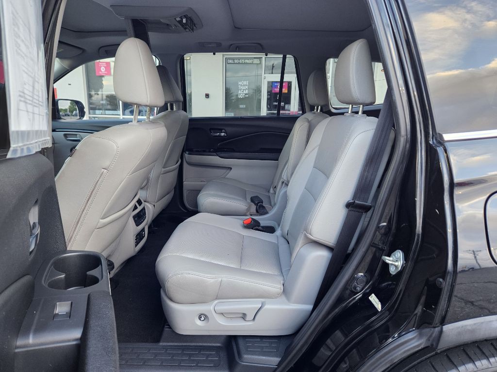 2016 Honda Pilot Image 48