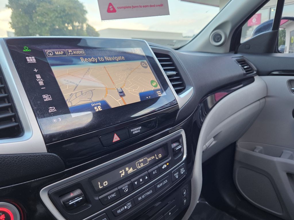 2016 Honda Pilot Image 57