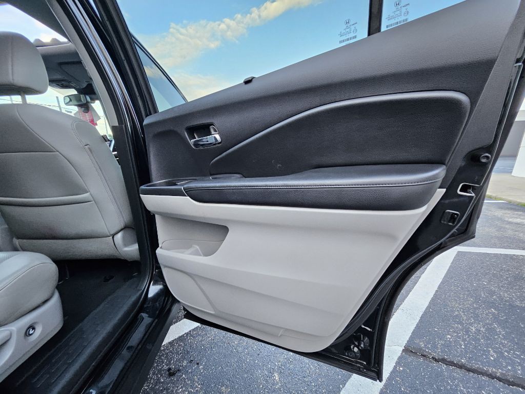 2016 Honda Pilot Image 70