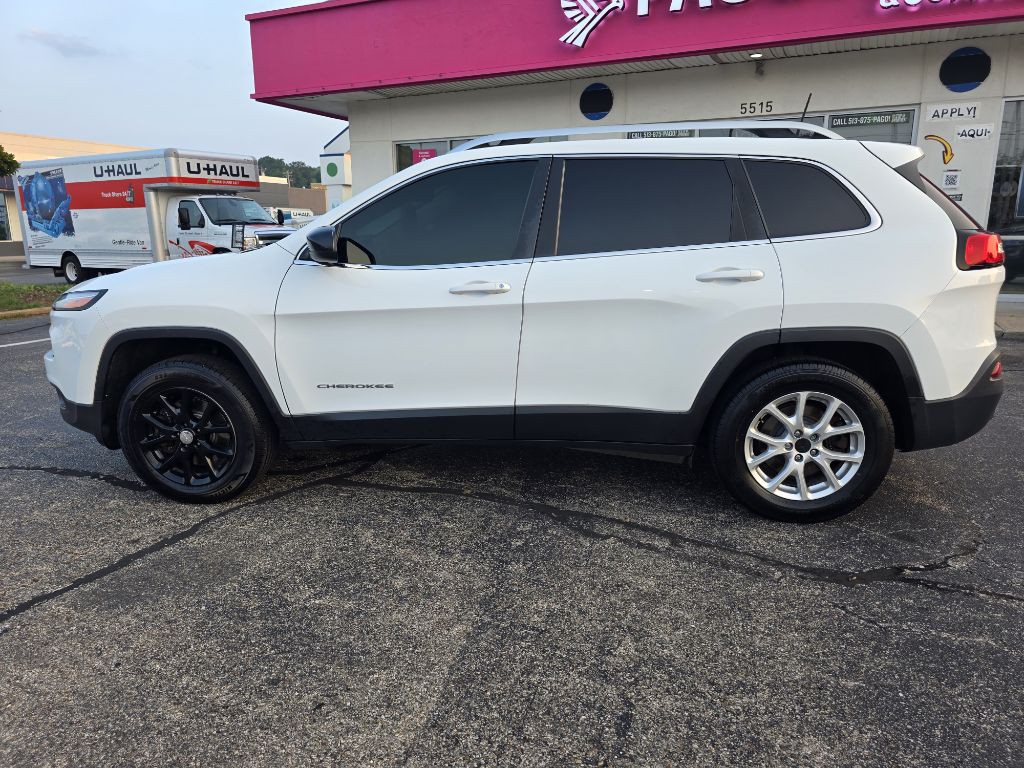 2017 Jeep Cherokee Image 8