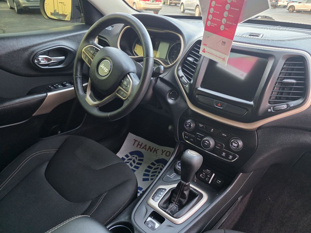 2017 Jeep Cherokee Image 41