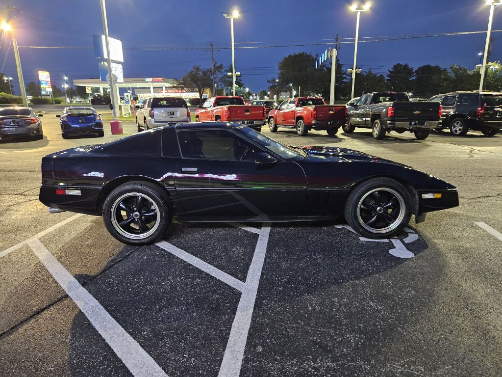 1987 Chevrolet Corvette Image 24